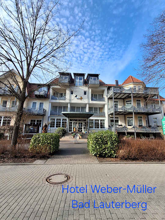 Außenansicht Parkhotel Weber-Müller