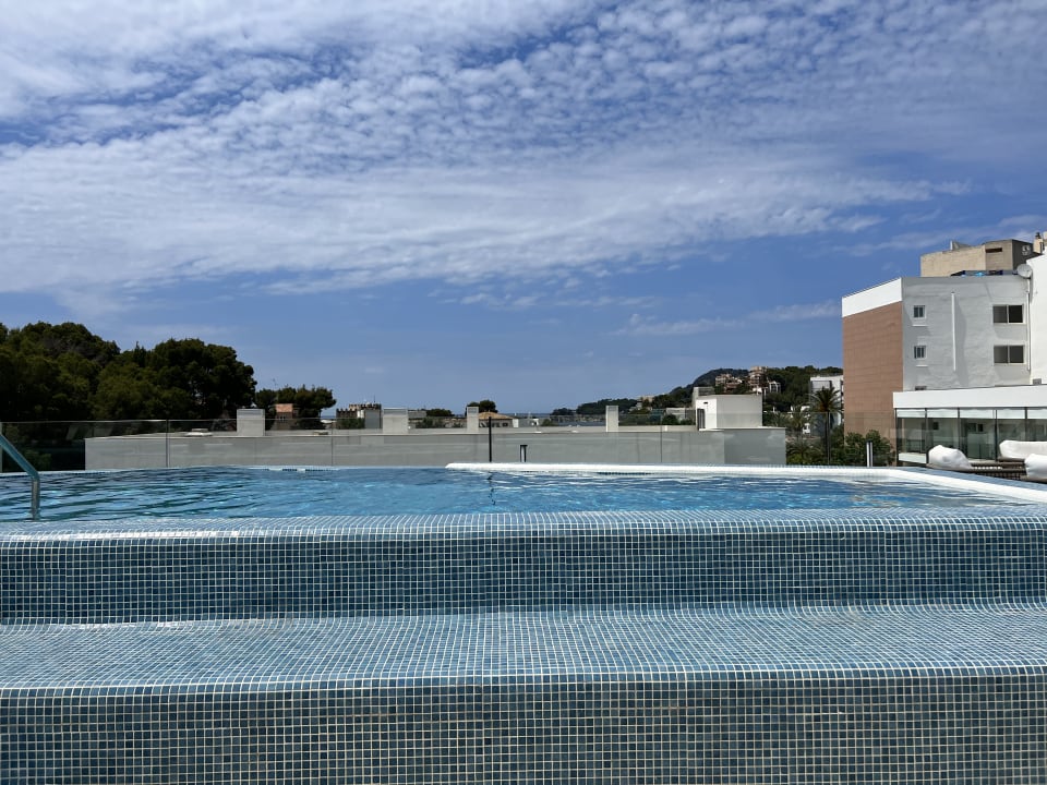 Pool Hotel Morlans Suites