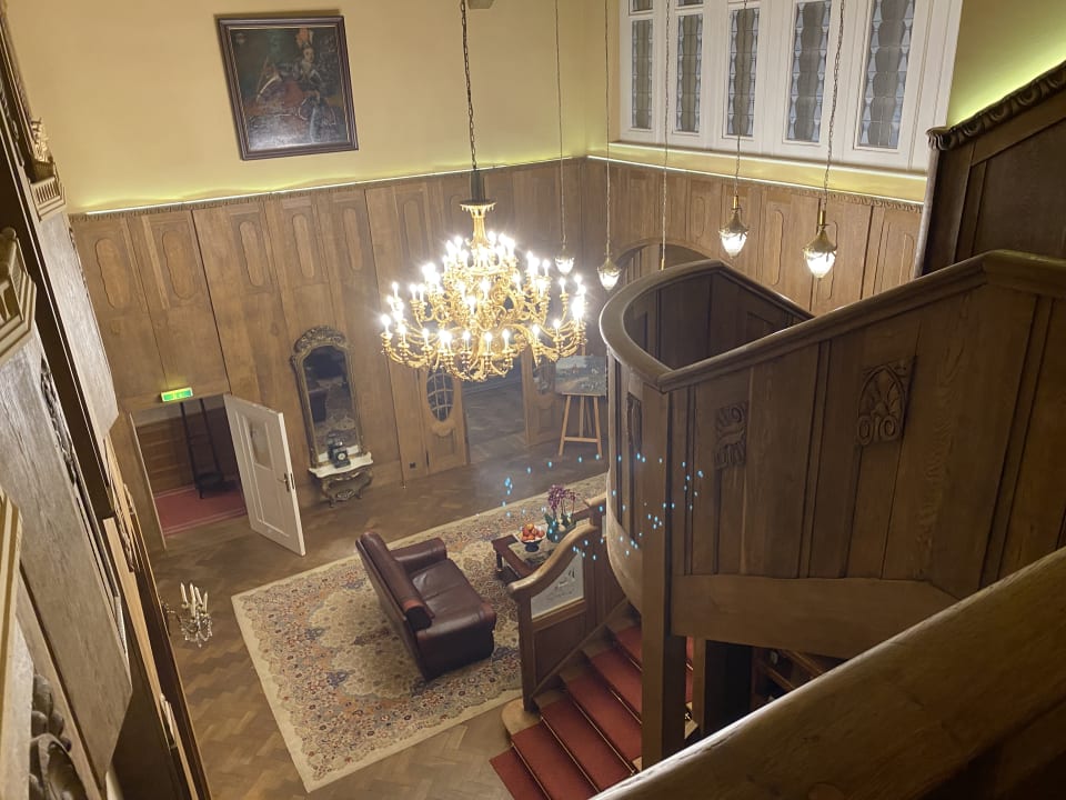 Lobby Bernsteinschloss
