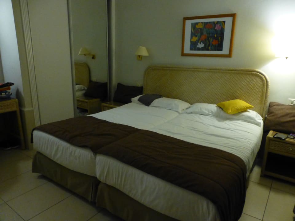 Zimmer Suites & Villas by Dunas