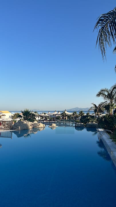 Außenansicht Mitsis Selection Blue Domes