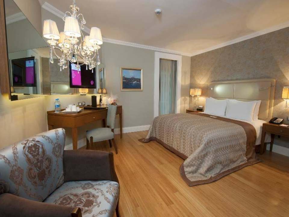 Bathroom Ramada Hotel Istanbul Asia