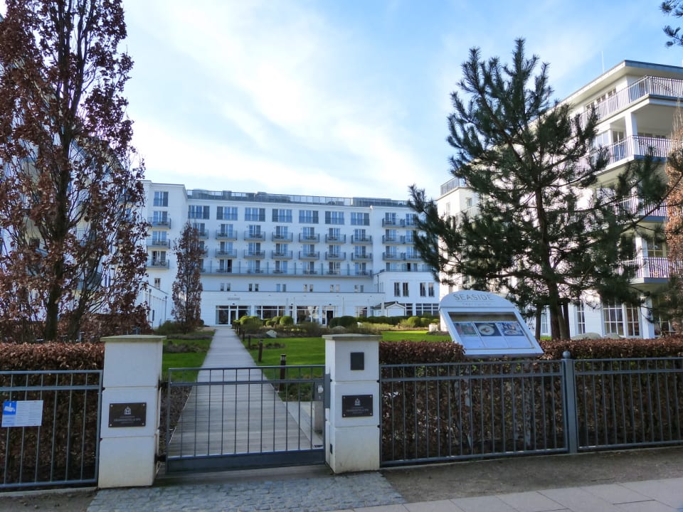 Außenansicht Steigenberger Grandhotel & Spa