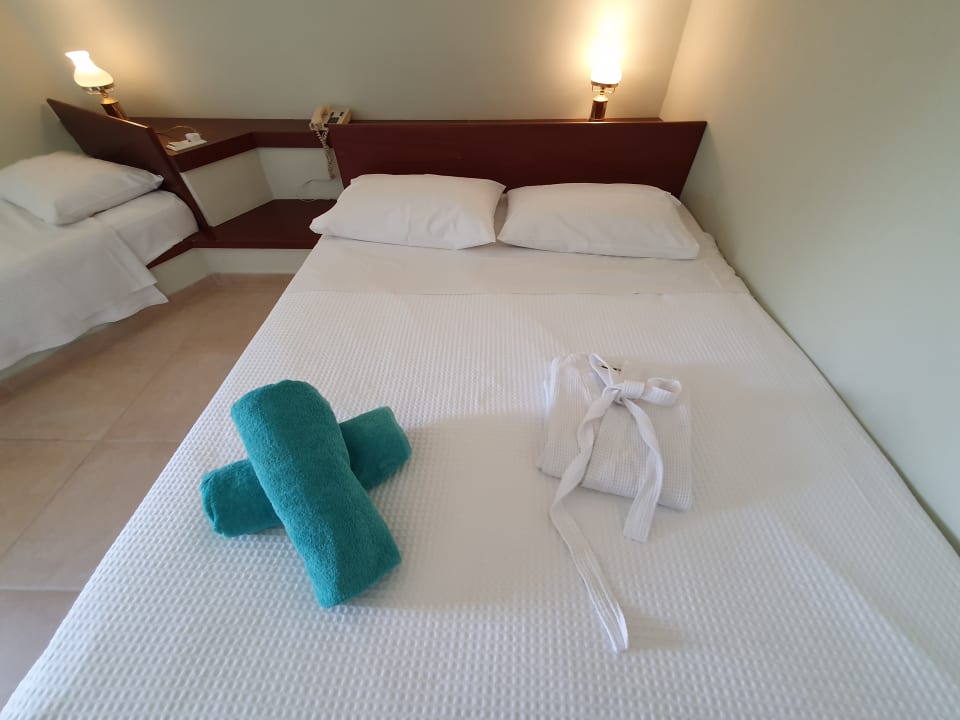 Zimmer Apollonia Beach Resort & Spa