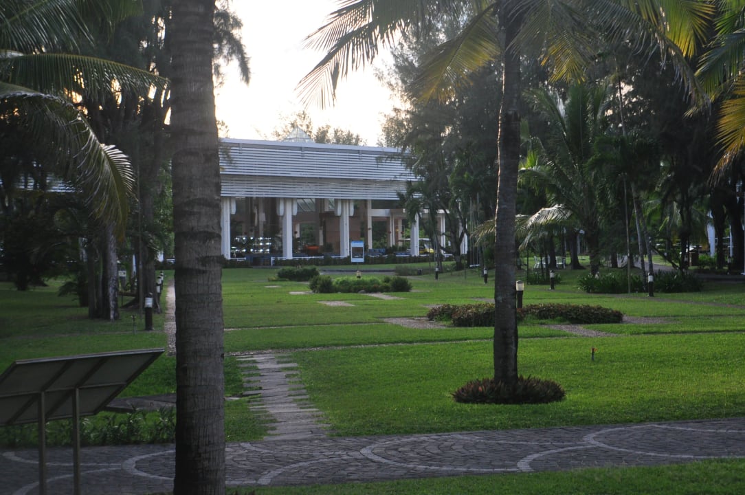 Gartenanlage Sandy Beach Non Nuoc Resort