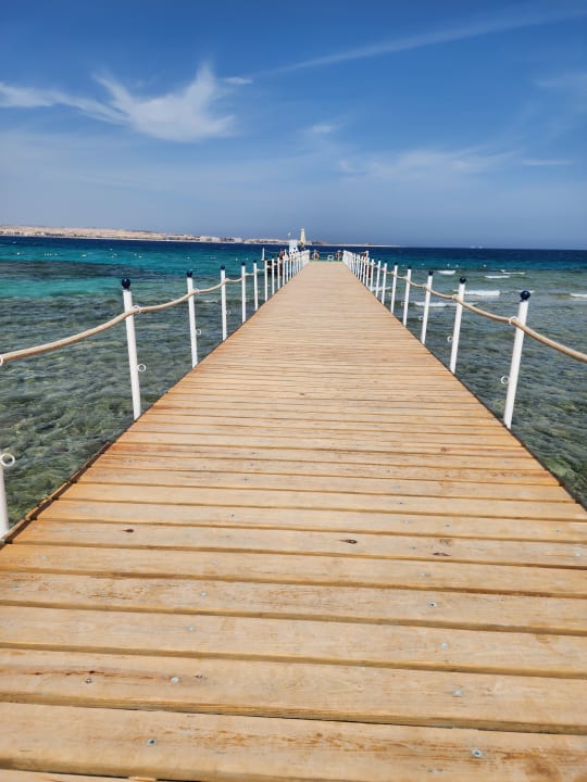 Strand Premier Le Reve Hotel & Spa