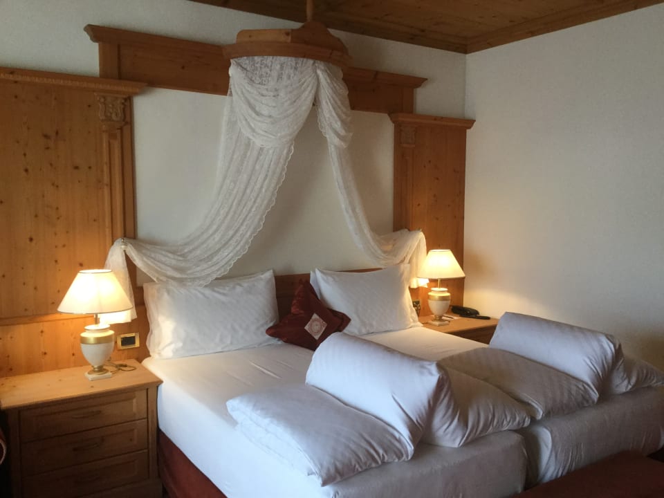 Zimmer Hotel Sassongher