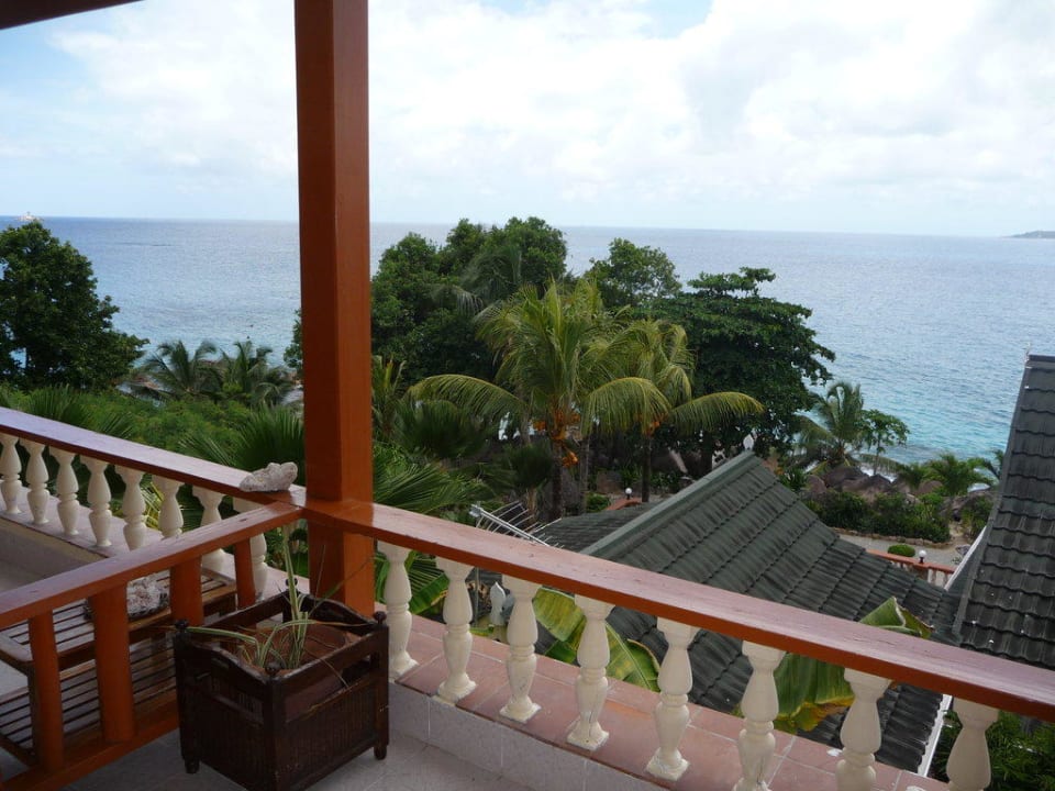 Blick von den Balkonen Hotel L'Ocean