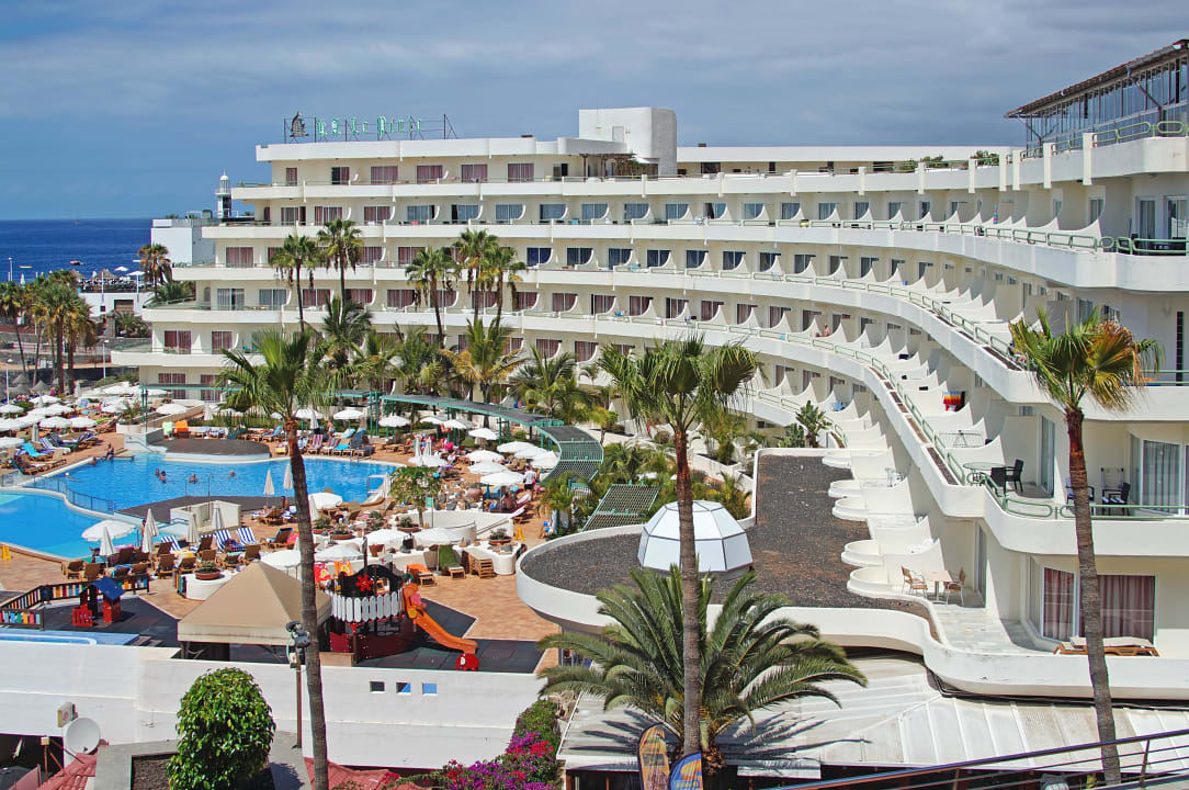 Hotel Seitenansicht HOVIMA La Pinta Beachfront Family Hotel