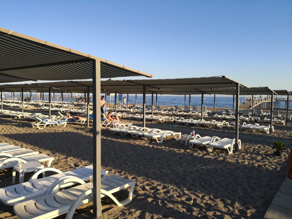 Strand Sunis Elita Beach Resort & Spa