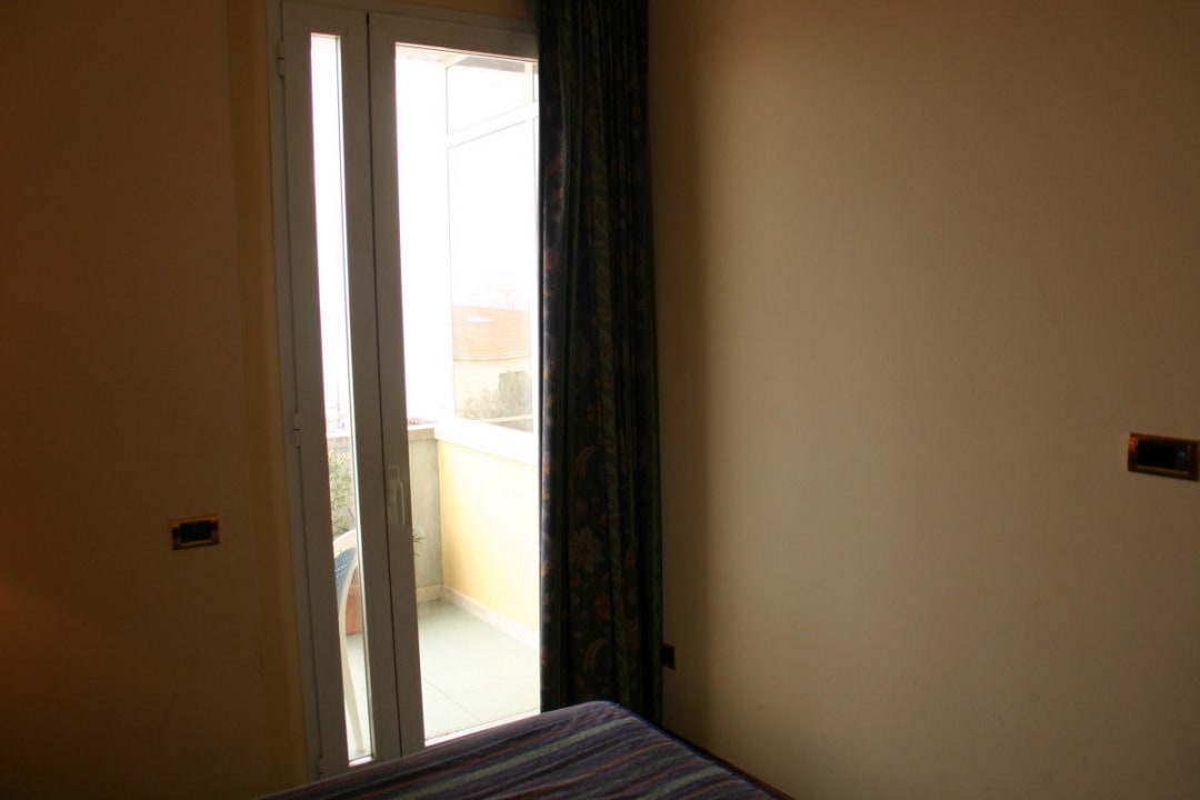 Balkontür Hotel Tornese - Tuscan Lifestyle