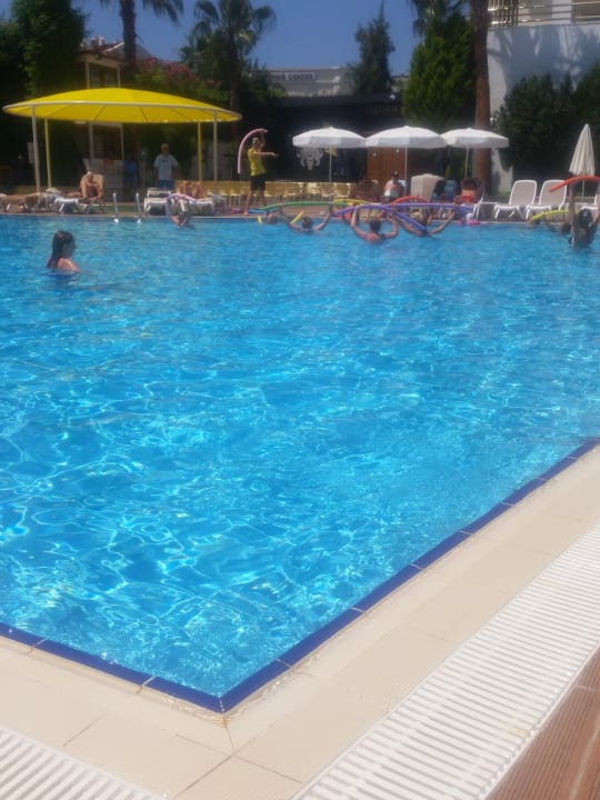 Pool Side Aquamarin Resort & Spa