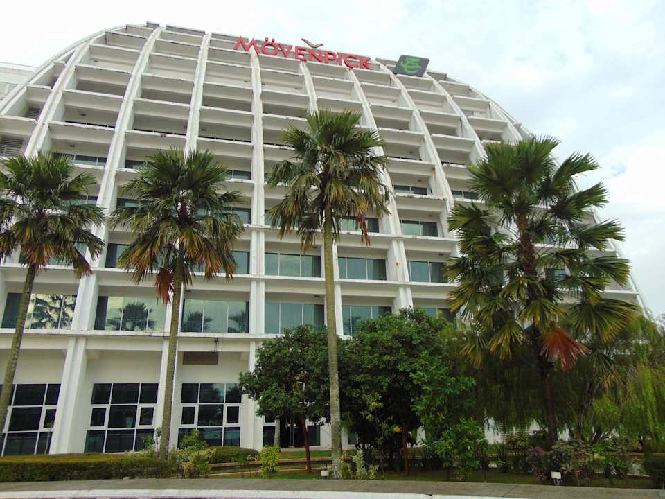 Außenansicht Movenpick Hotel & Convention Centre KLIA