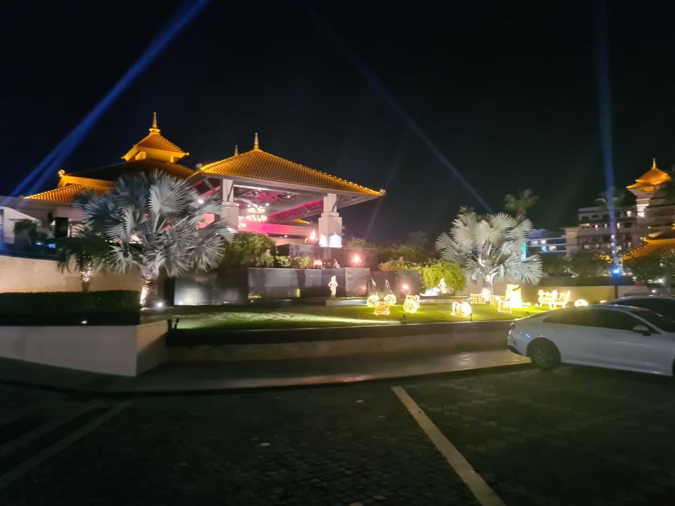 Gartenanlage Anantara The Palm Dubai Resort