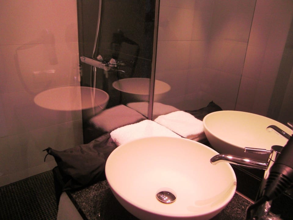 Bad (Detailansicht) Motel One Wien Westbahnhof