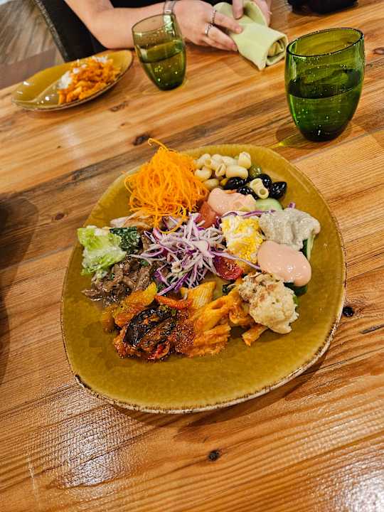 Gastro Delta Hotels by Marriott Jumeirah Beach