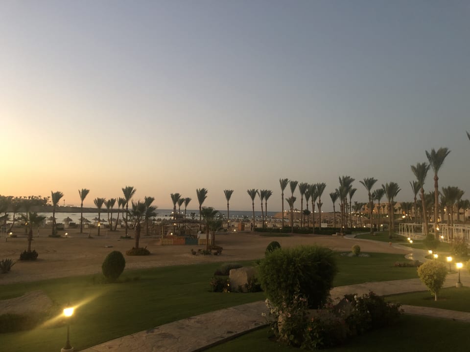 Strand Jaz Solaya