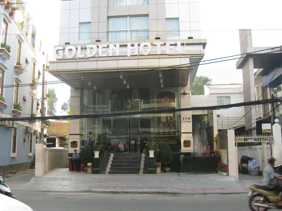 Hoteleingang Hotel Golden Central Saigon