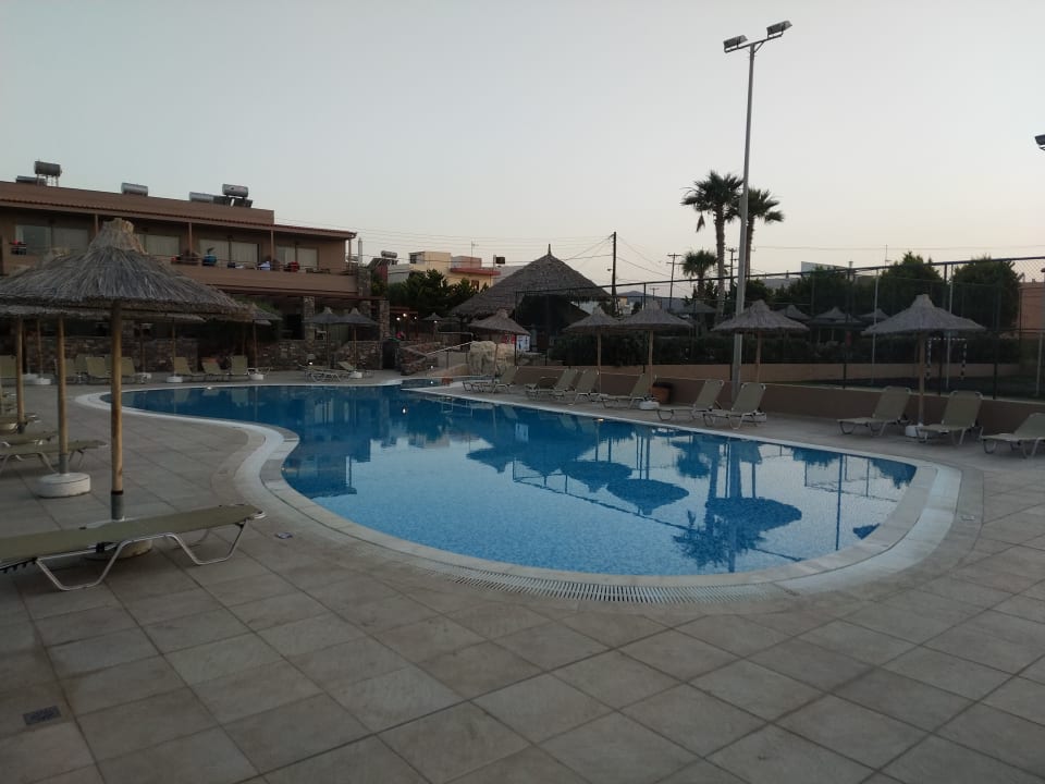 Pool Hotel Aphrodite Beach Club
