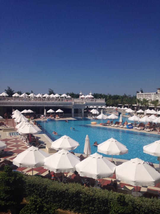 Außenansicht Royal Taj Mahal Hotel