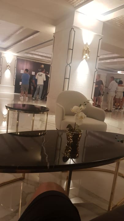 Lobby Limak Cyprus Deluxe Hotel