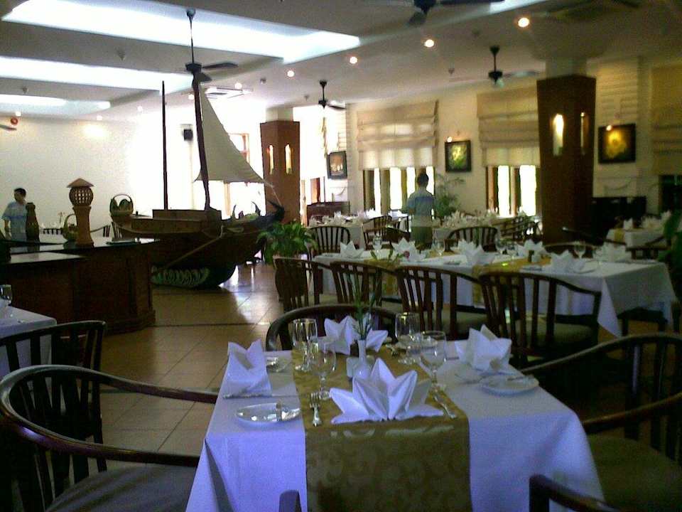 Im Restaurant Hotel Sun Spa Resort Quang Binh Vietnam