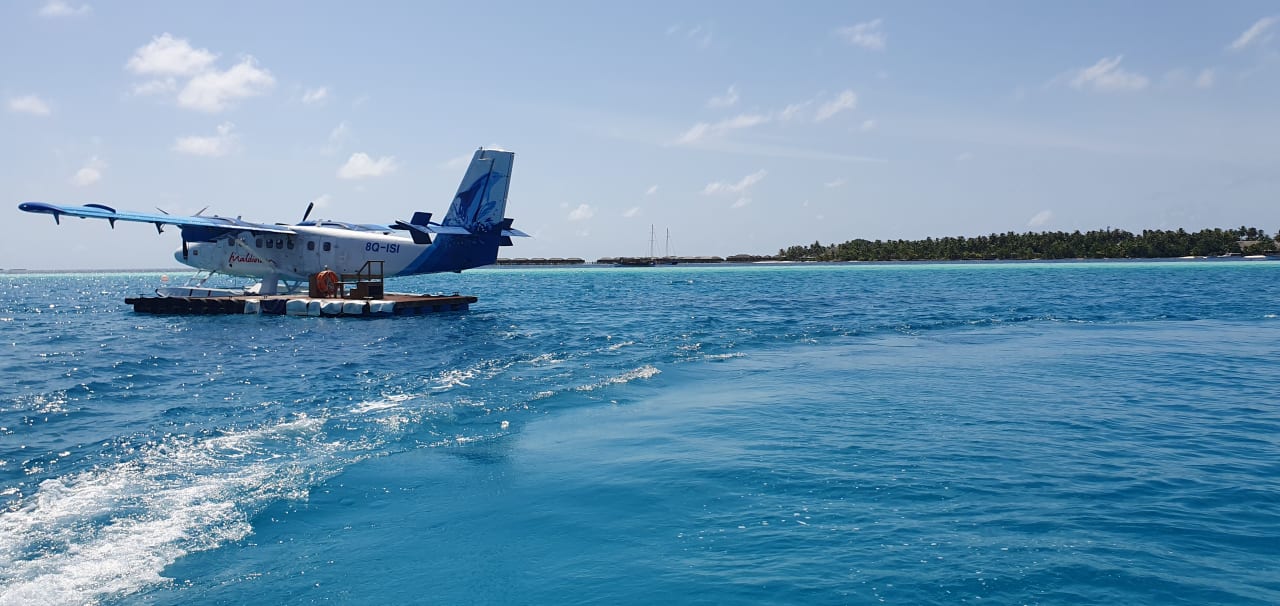 Außenansicht Vilamendhoo Island Resort & Spa