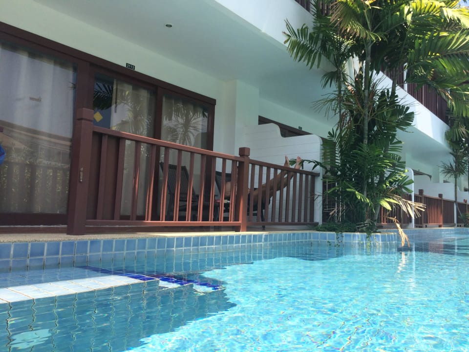 Pool Access Zimmer Arinara Bangtao Beach Resort