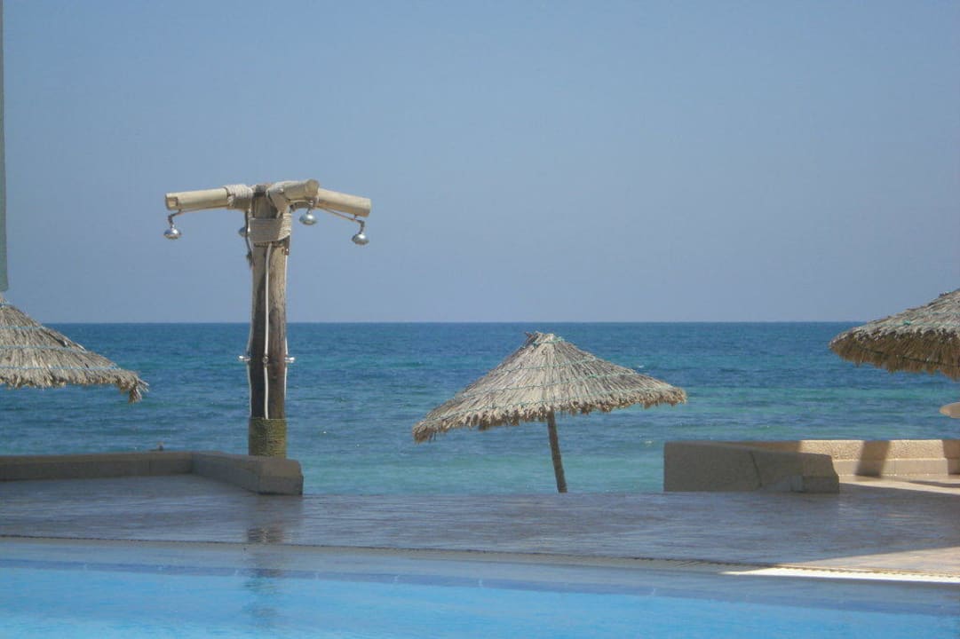 Ausblick vom Pool aufs Meer Zita Beach Resort