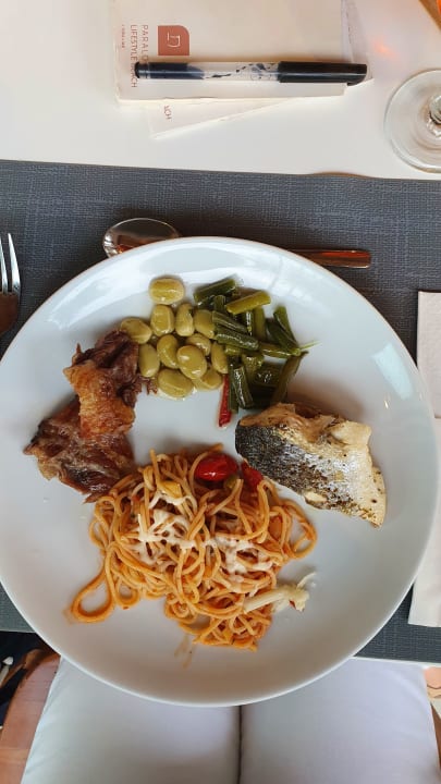 Gastro Paralos Lifestyle Beach