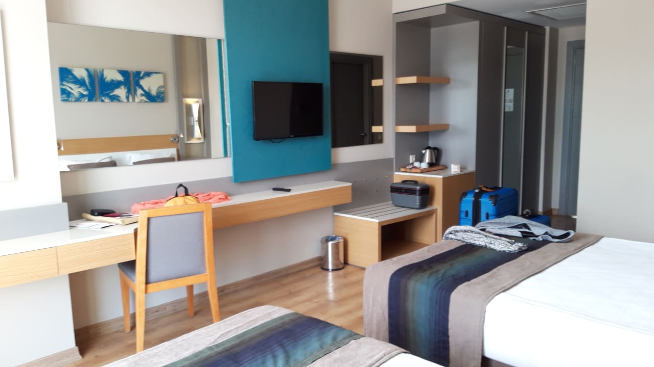 Zimmer Palm World Side Resort & Spa