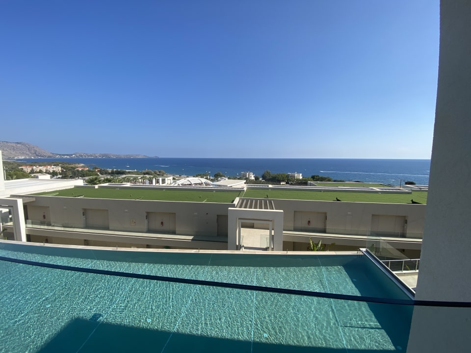 Pool Mayia Exclusive Resort & Spa