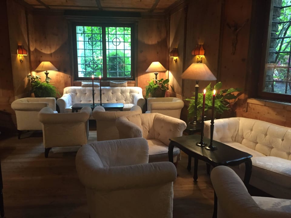 ORIGINAL ANTIKE STUBE HINTER DER BAR Hotel Villa Irma