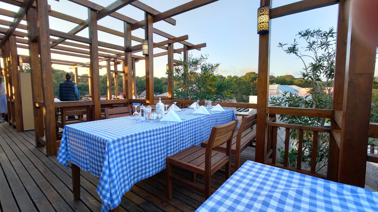 Gastro Blue Waters Club