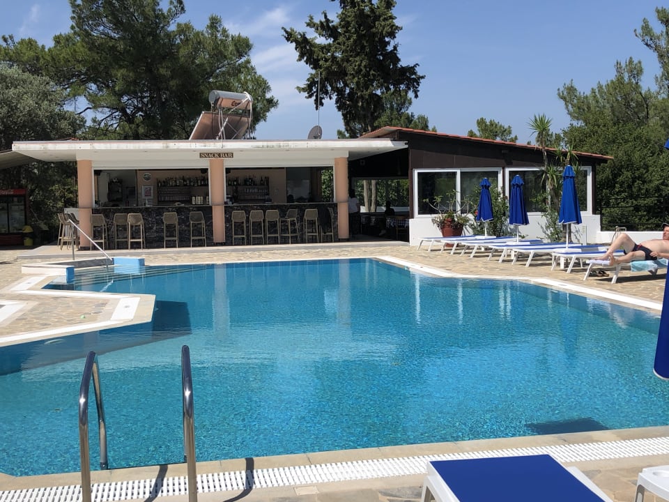 Pool Hotel Helena Christina