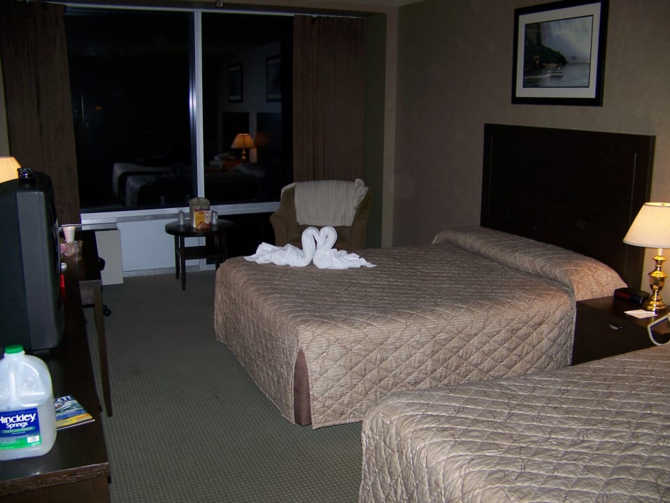 Zimmer Embassy Suites Hotel Niagara Falls / Fallsview