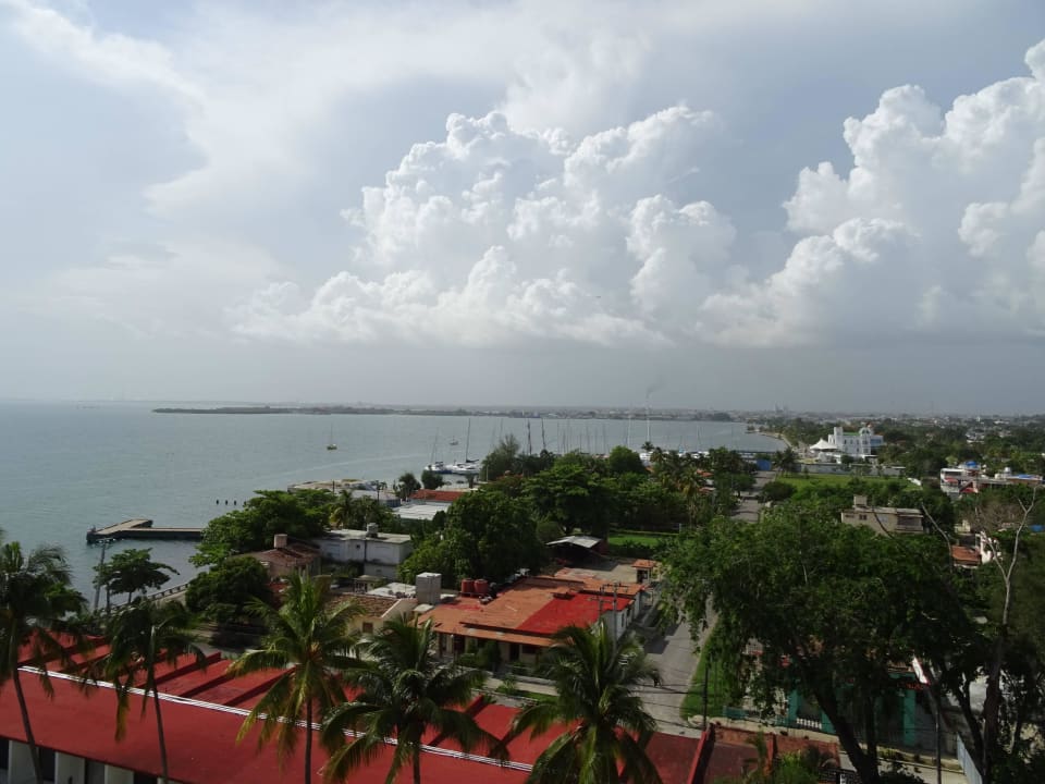 Empfang mit Gewitter Hotel Jagua Affiliated by Meliá