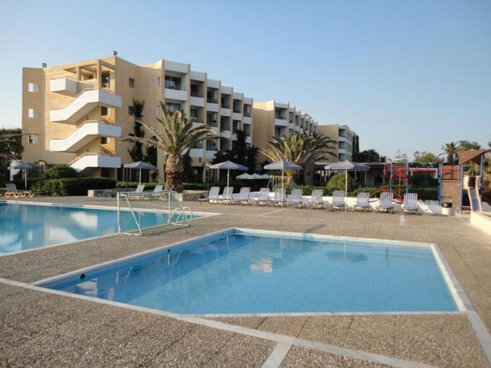 Детский бассейн Dessole Dolphin Bay Resort