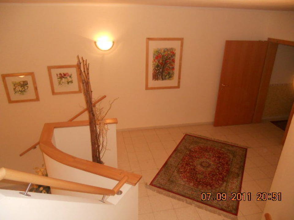 Treppenaufgang zu den Zimmern Landhaus Pannonia