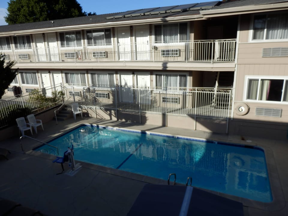 Ausblick mit Pool San Luis Inn And Suites