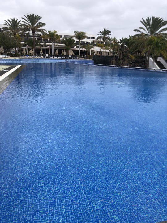 Pool Hotel Costa Calero