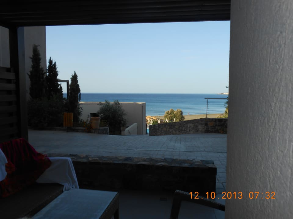 Blick aus Zimmer 304 B Atlantica Mikri Poli Crete