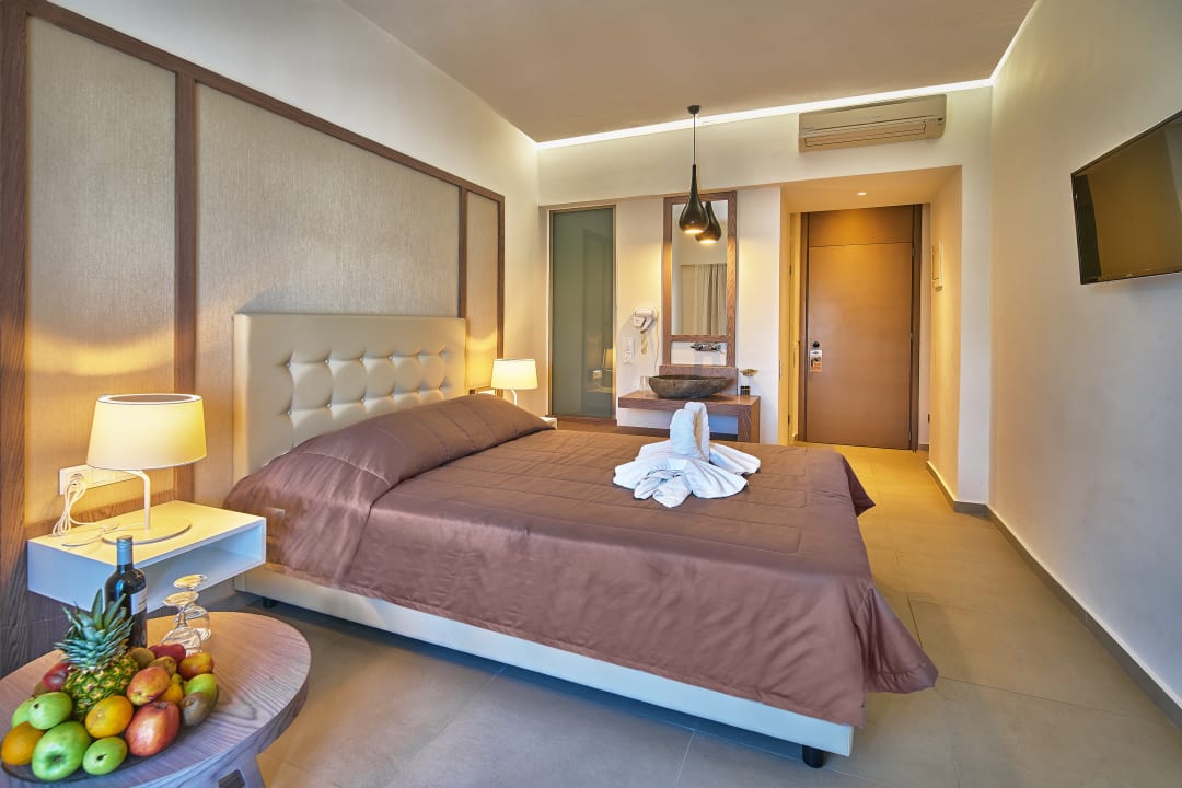 Zimmer Hotel Eva Bay