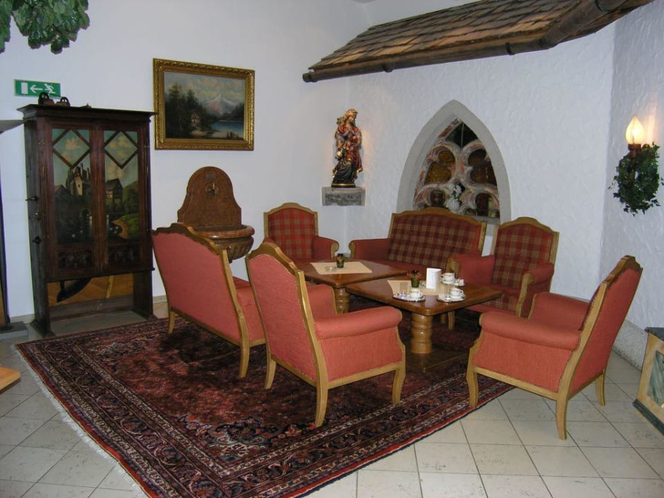 Sitzmöglichkeit DAS EDELWEISS Salzburg Mountain Resort