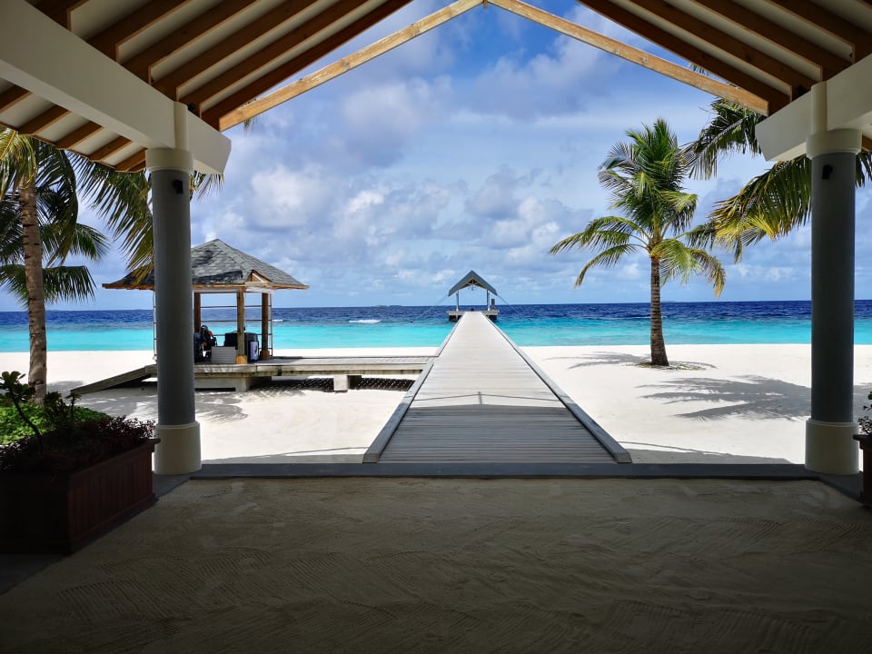 Lobby NH Collection Maldives Havodda Resort