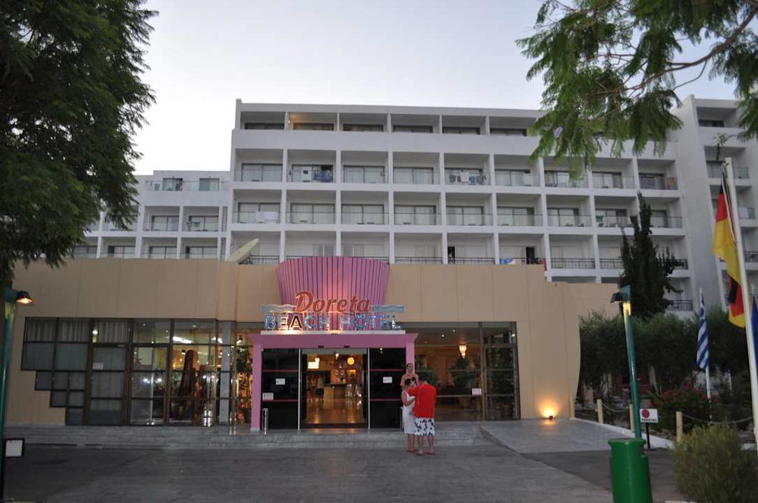 Doreta Beach Außenansicht Doreta Beach Resort & Spa
