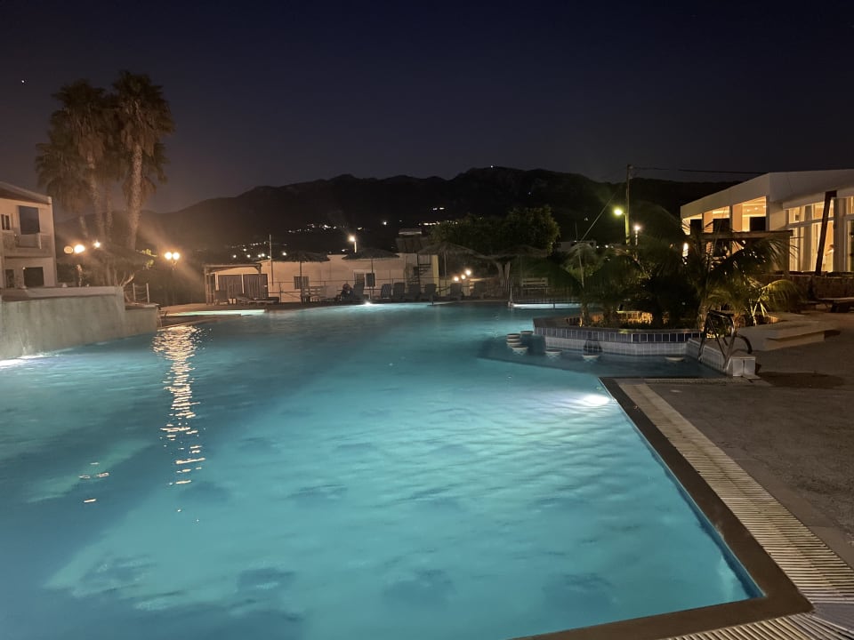 Pool Ilios K Village Resort