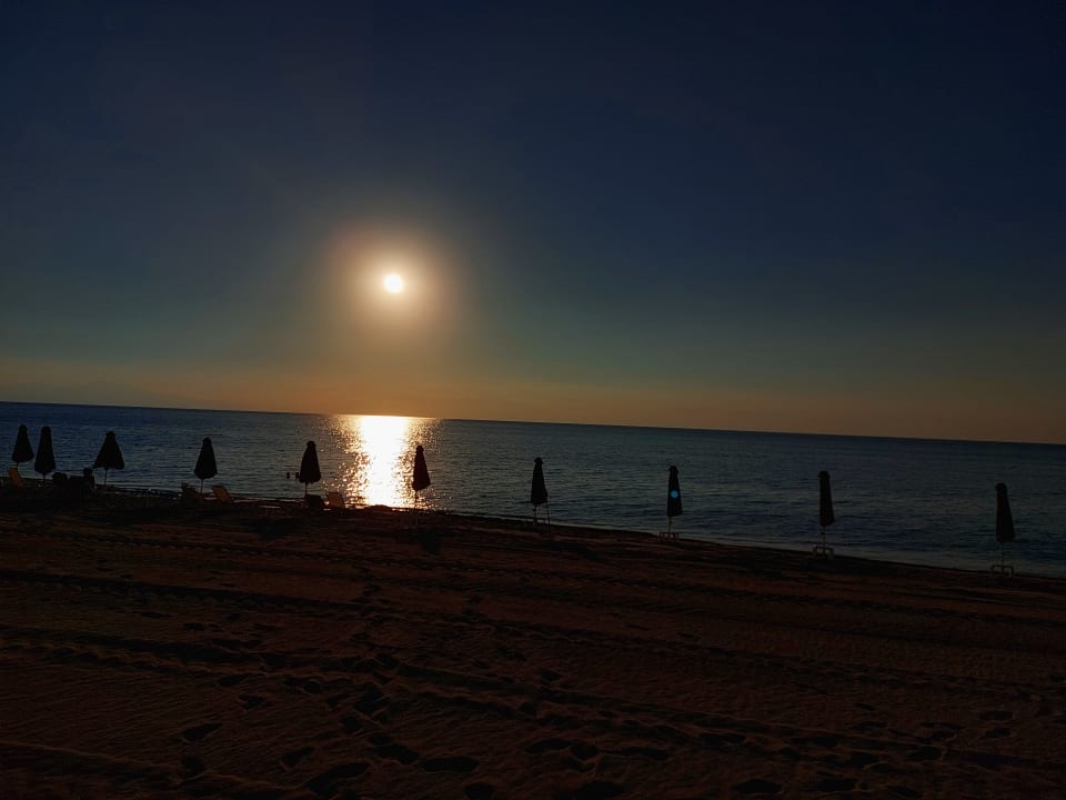 Strand Possidi Holidays Resort & Suite Hotel