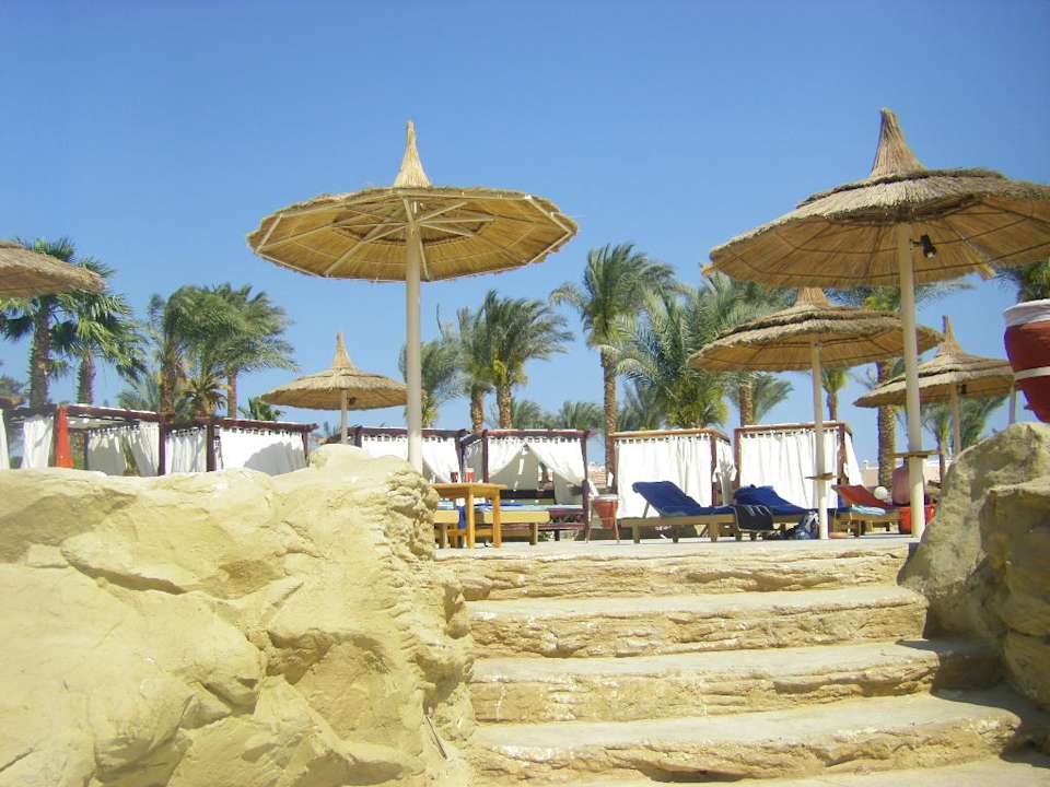 Schöne Entspannungsinsel  Beach Albatros Resort
