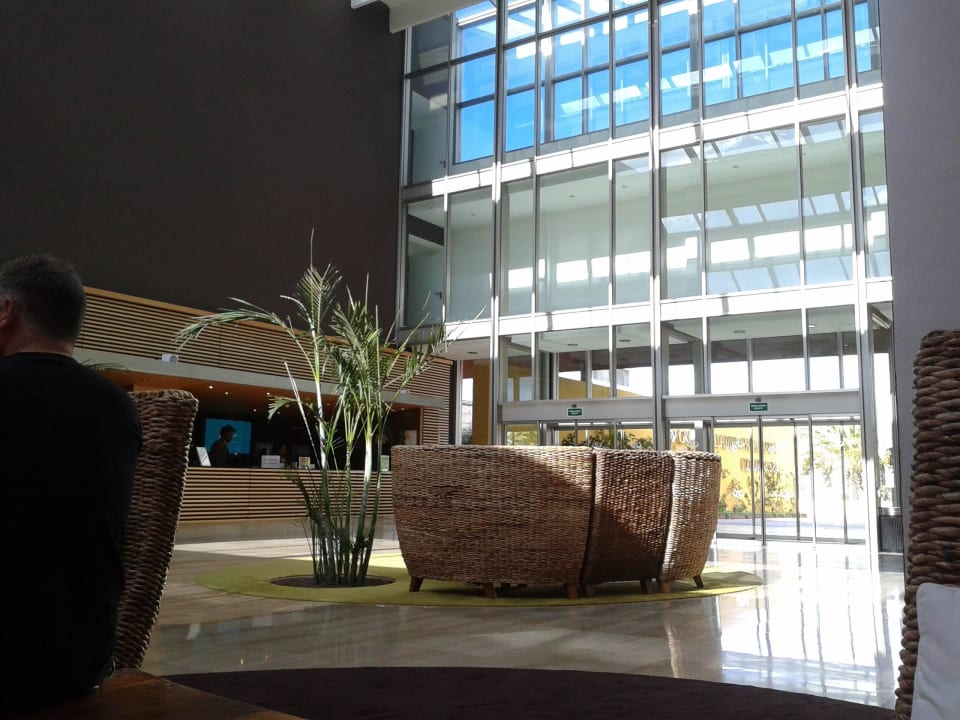 Eingang Rezeption Grand Palladium Select Palace Ibiza